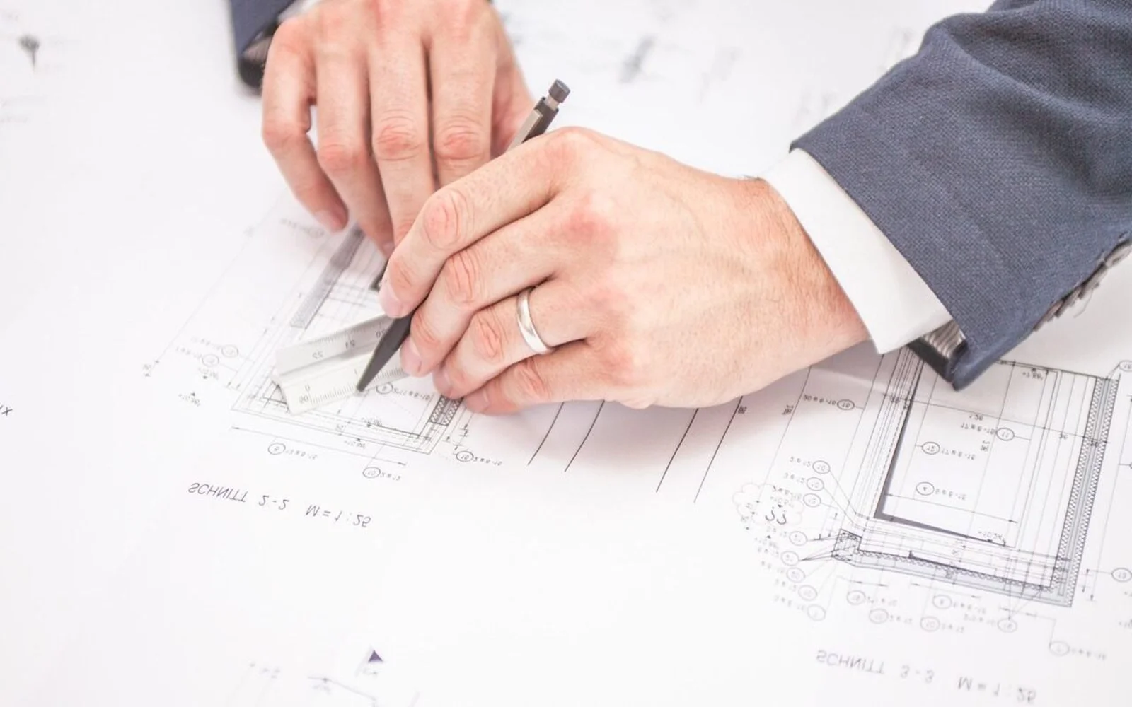 الاستشارات العقارية